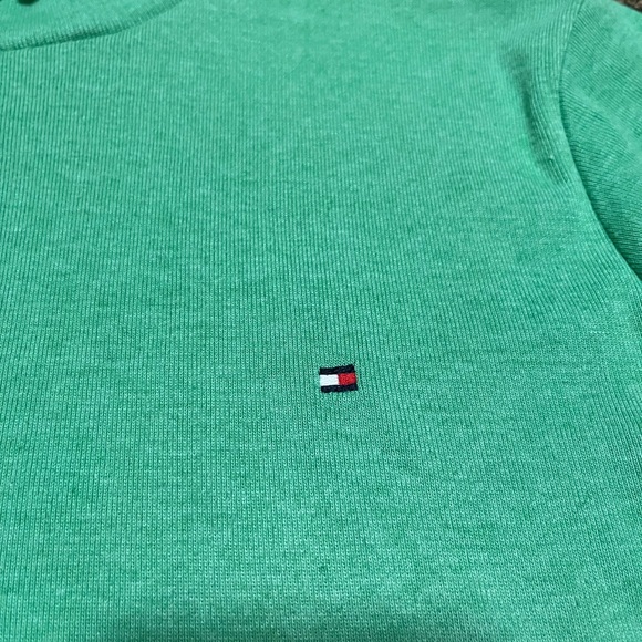 Green Tommy Hilfiger long sleeve top 🍀 - Picture 3 of 5